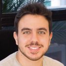 André