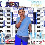 MC HB