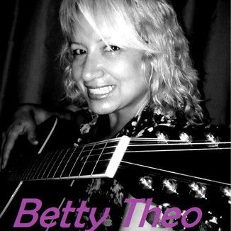 Foto da capa: Betty Theo