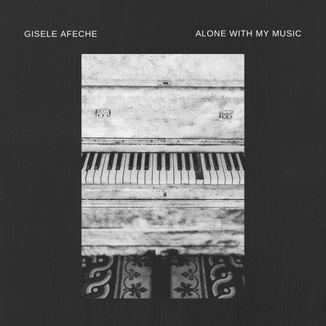 Foto da capa: Alone With My Music