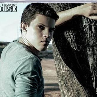 Foto da capa: EMERSON TELES COVER DA MUSICA YES DE TIM MOORE