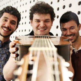 Foto da capa: Lucas Telles Trio