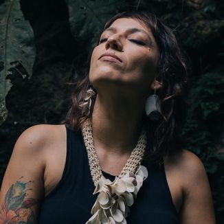 Foto da capa: CANTO EM MIM