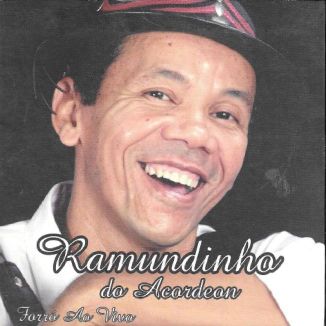 Foto da capa: RAIMUNDINHO DO ACORDEON FORRO AO VIVO