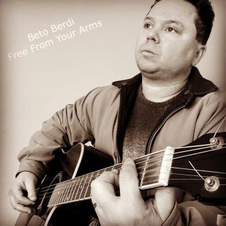 Foto da capa: Free From Your Arms