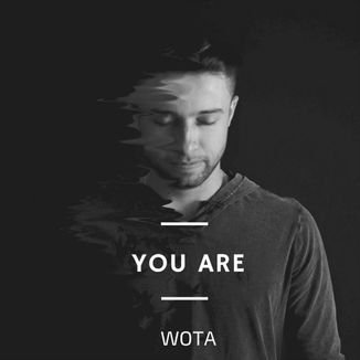 Foto da capa: WOTA - You Are