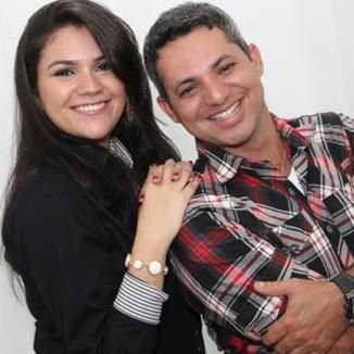 Foto da capa: Raquel e Adriano Sertanejo