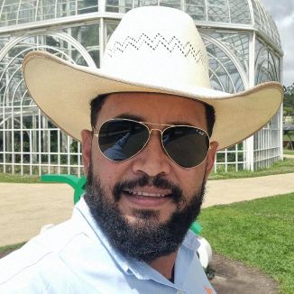 Foto da capa: Sertanejo Católico Claucio Lima (Inserção em Rádio)