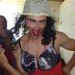 mulher caqui
