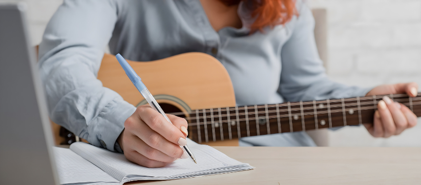 Post em destaque: Cómo leer partituras de guitarra: una guía para principiantes