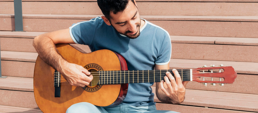 Post em destaque: Aprende canciones con 2 acordes en la guitarra