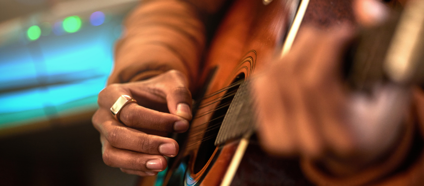 Post em destaque: ¿Qué es un arpegio? Entiende esta forma de tocar