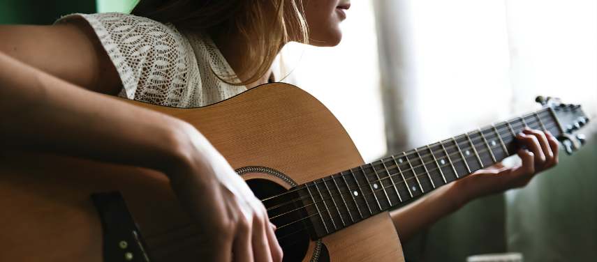 Post em destaque: 15 músicas sobre saudade para tocar no violão