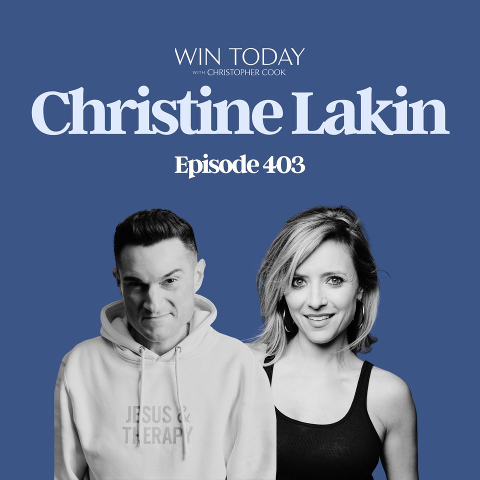 403: Christine Lakin on The Value of Repetition When No One Else is Watching, Embracing Slow and Steady Development, Playing Al Lambert on "Step by Step," and Letting Ego Lead vs. Staying Teachable