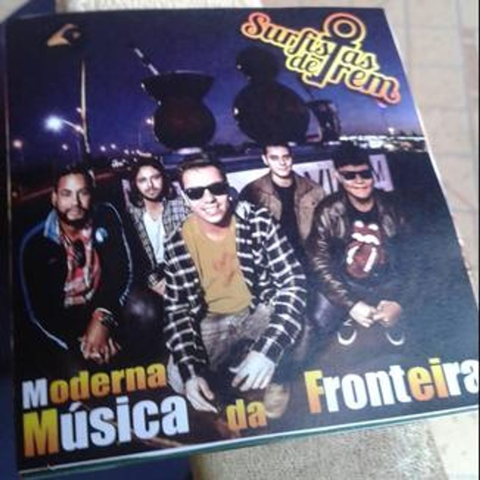 Moderna Música da Fronteira | Discografia de Surfistas De Trem - Palco MP3