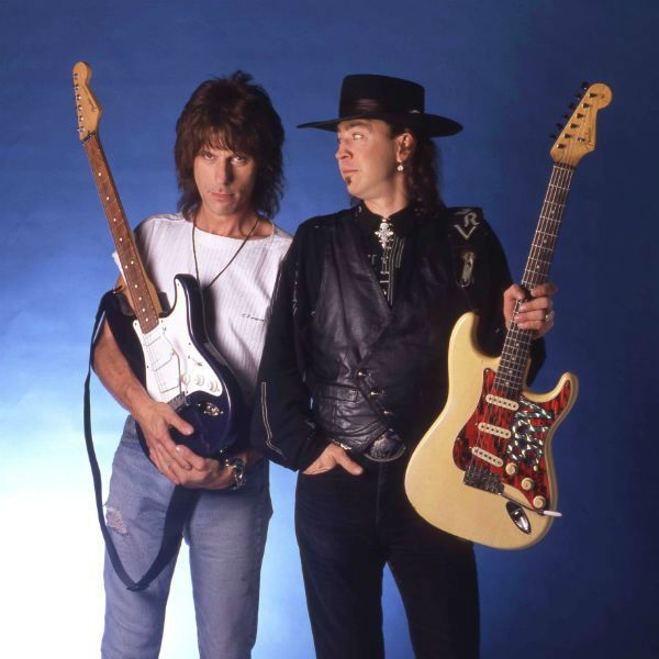 Jeff Beck y Stevie Ray Vaughan con su guitarras Fender Stratocaster