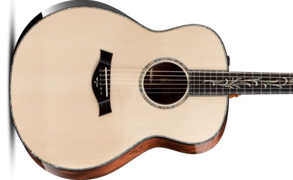 guitarra hecha con madera adirondack spruce