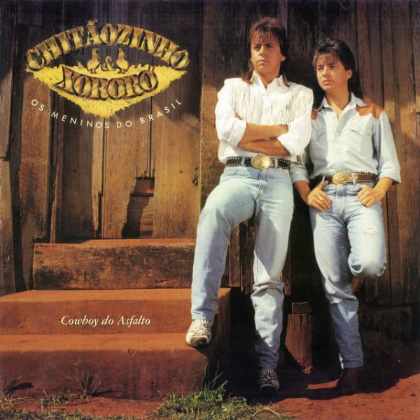 Chitãozinho & Xororó lançaram a música Evidências em 1990