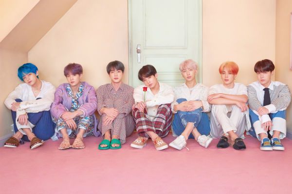 BTS é um septeto ícone do K-pop