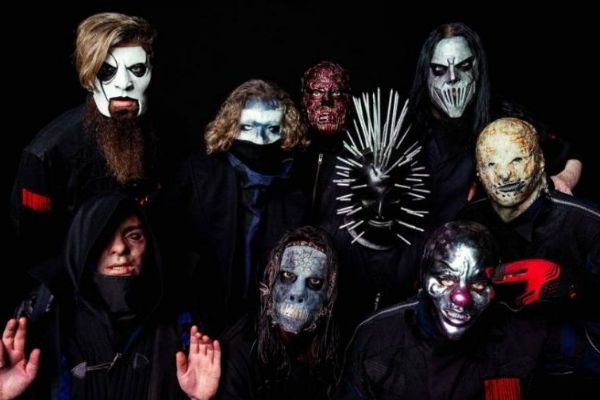 Slipknot está de máscaras novas