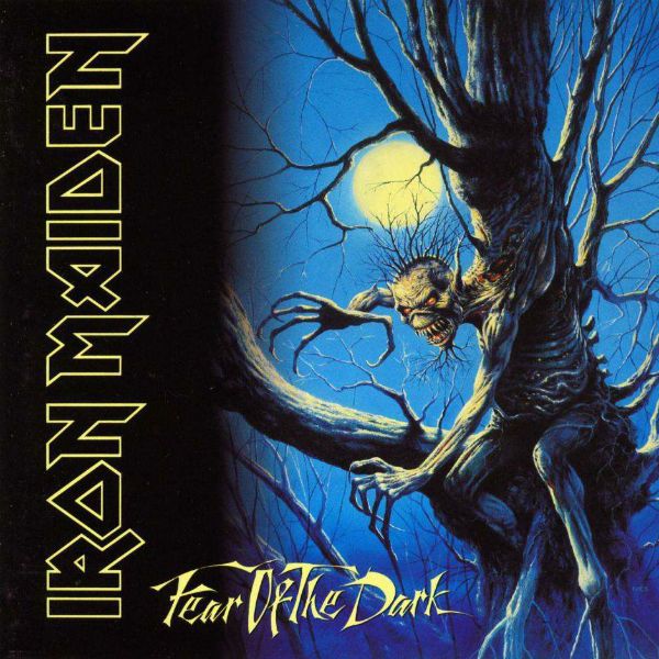 Eddie está em uma árvore na capa do disco Fear of The Dark