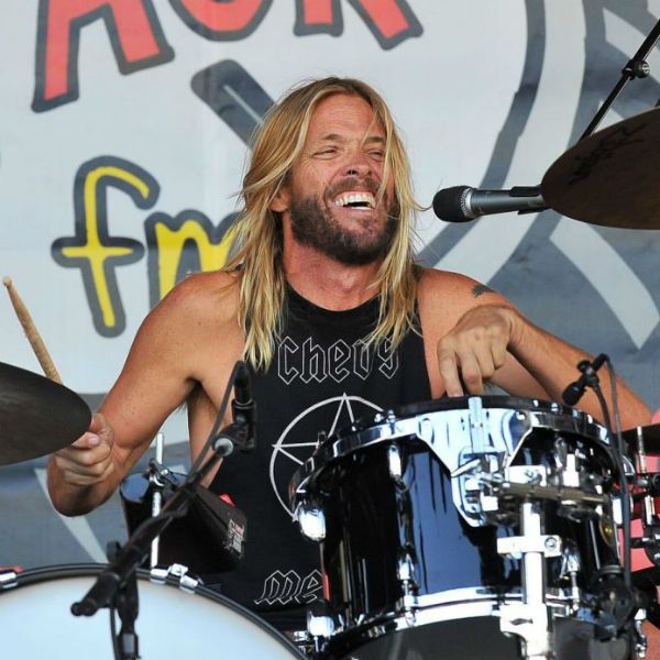 Taylor Hawkins, baterista do Foo Fighters desde 1997