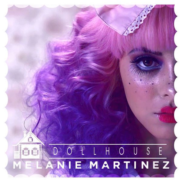 Capa do single Dollhouse, sucesso de Melanie Martinez