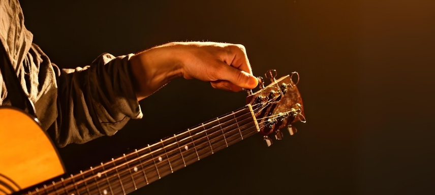 Aprenda 7 afinações alternativas para violão e guitarra