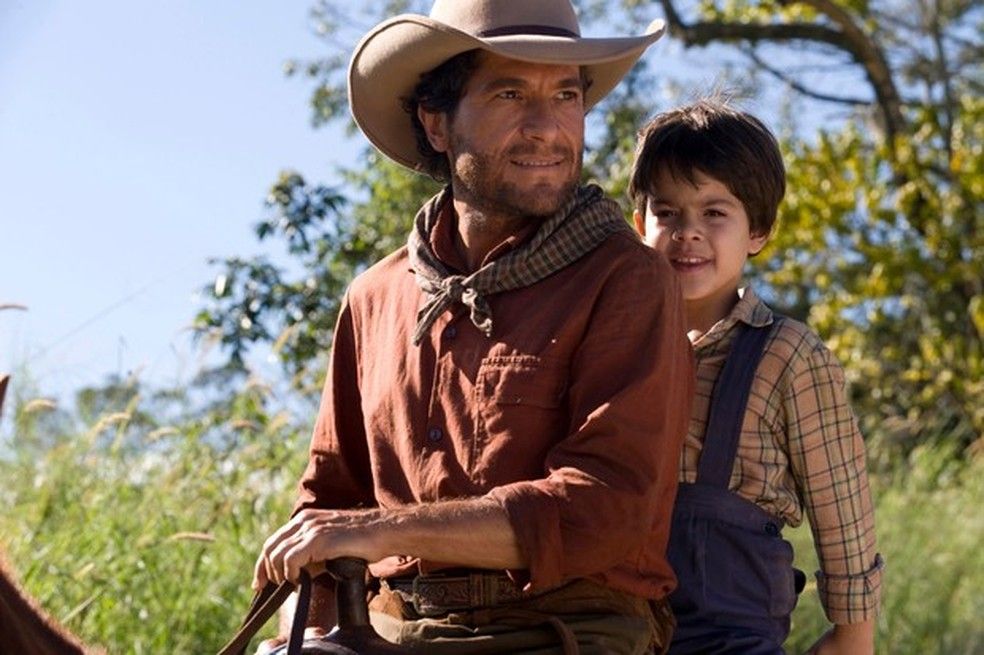 Cena do filme O Menino da Porteira