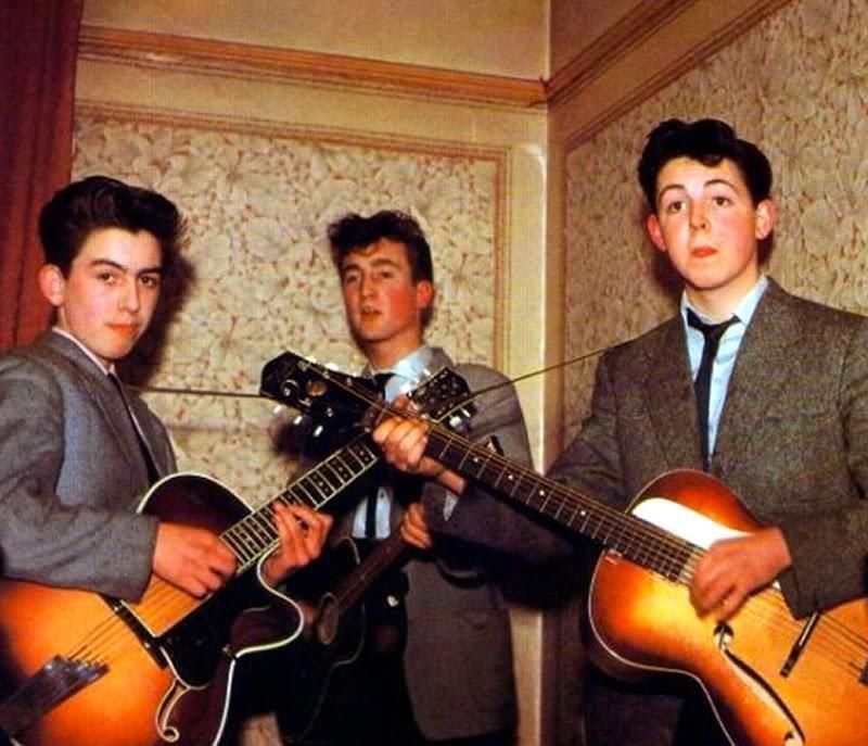 Johnny & The Mundongs e The Silver Beatles