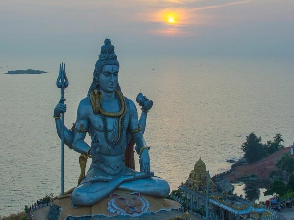 Estatua de Shiva
