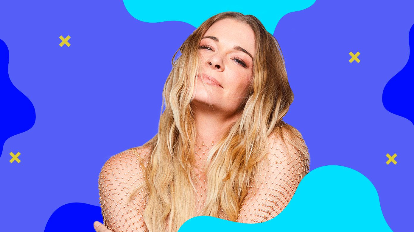 LeAnn Rimes: conheça a biografia e sucessos da cantora country 