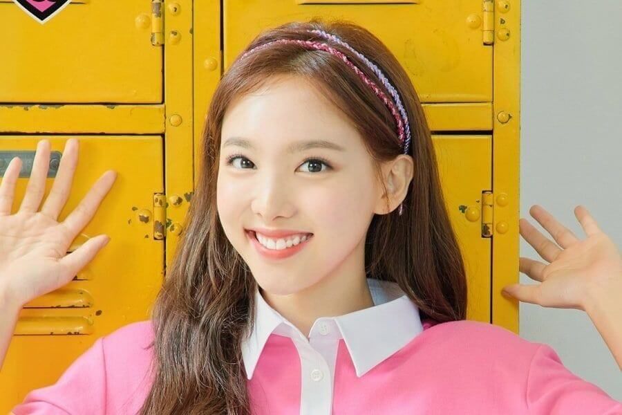 Nayeon, TWICE