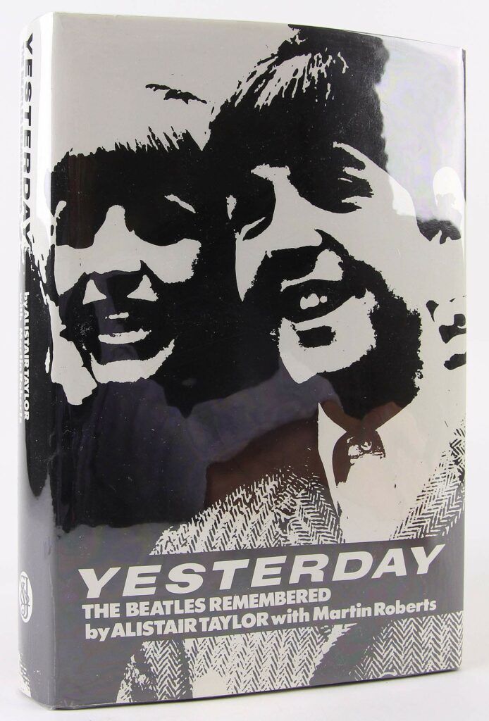 Capa do livro Yesterday, The Beatles Remembered