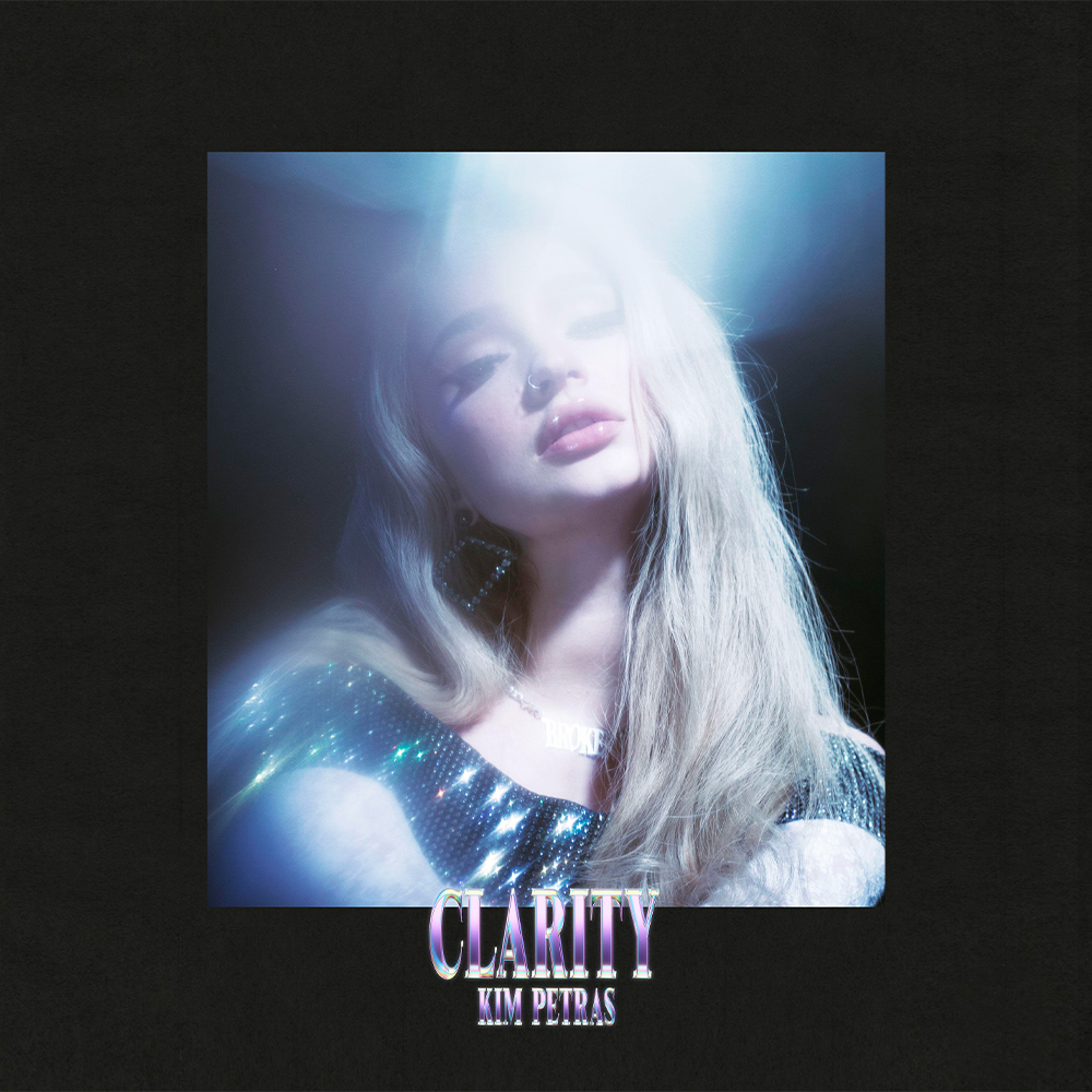 Capa do álbum Clarity, de Kim Petras