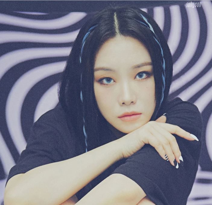 Suhyeon, integrante do grupo de k-pop Billlie