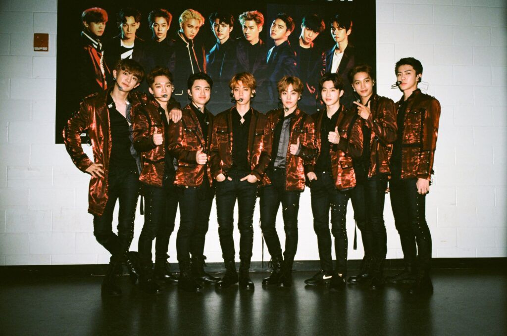 Membros do grupo EXO