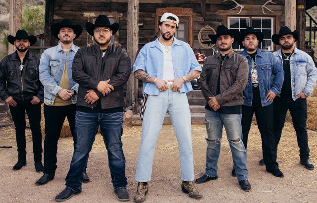 Grupo Firme y Bad Bunny