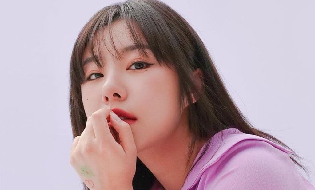 En la imagen, está Wheein de MAMAMOO