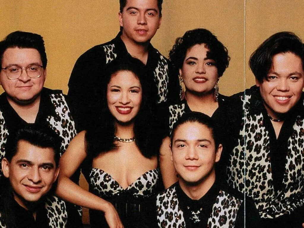 En a imagen, está el grupo Selena y Los Dinos