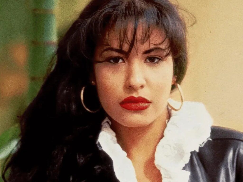 Biografía de Selena Quintanilla la historia de la Reina del TexMex