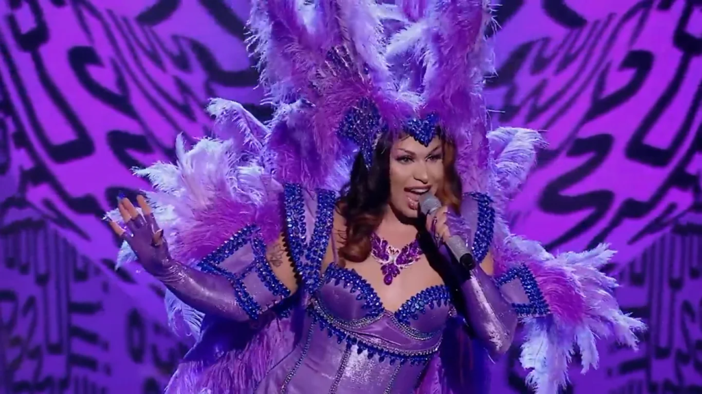 Cantoras drag queens