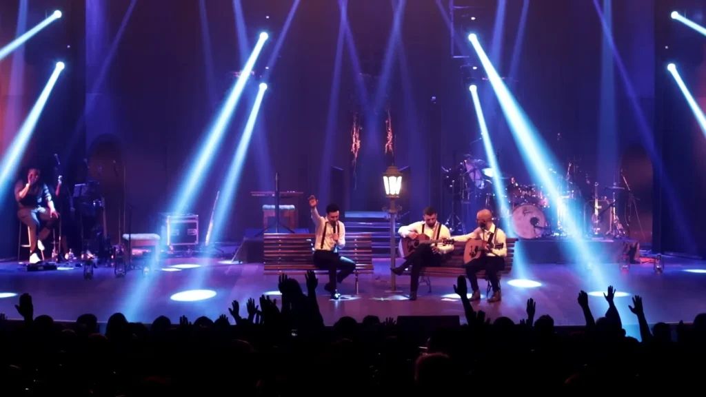 Cena do clipe de O Chamado, de Leandro Borges