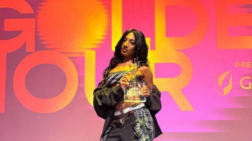 lara katseye golden hour