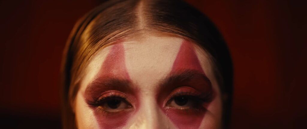 Escena de Ojitos Mentirosos, de Chino Pacas