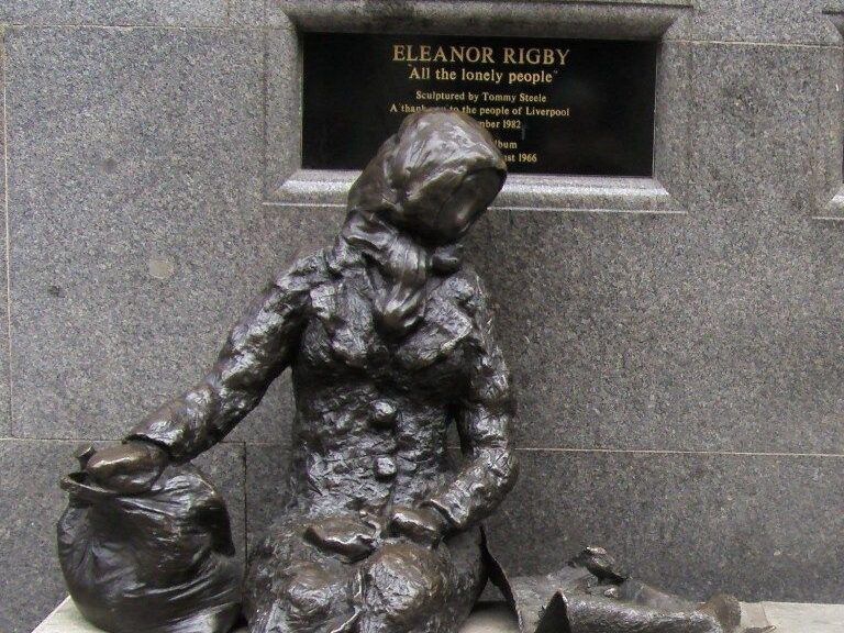 Estátua Eleanor Rigby