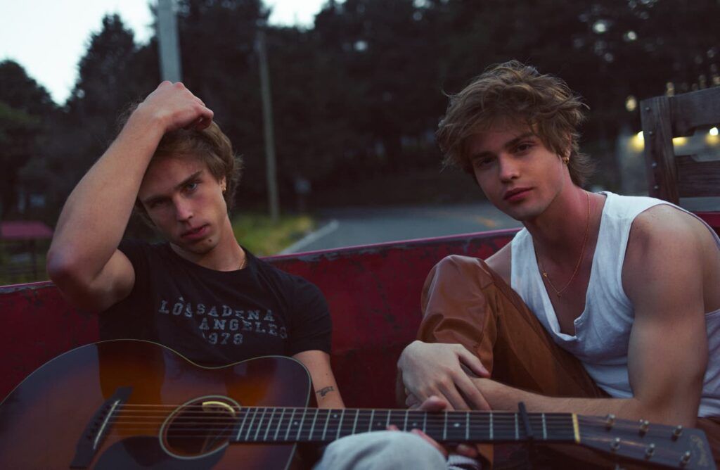 Facundo Oliva, Mateo Oliva, FAMA