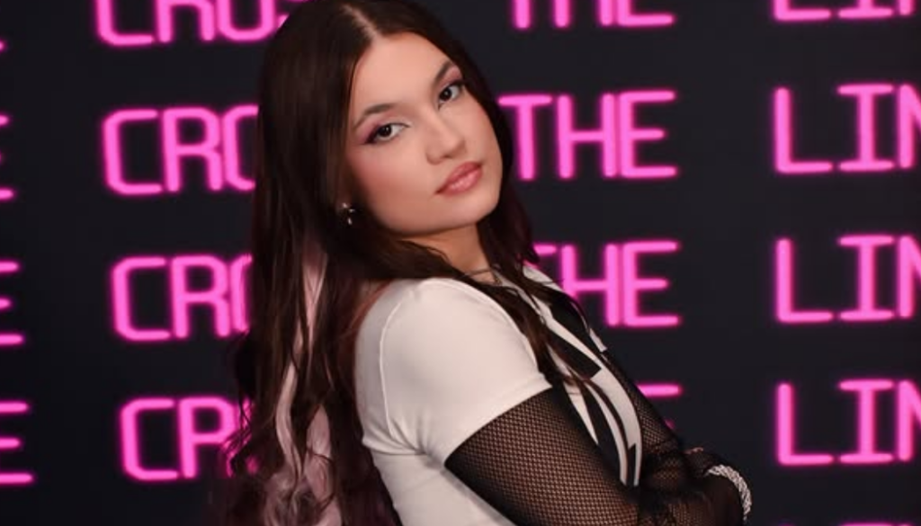 Azia (ADOLLZ)