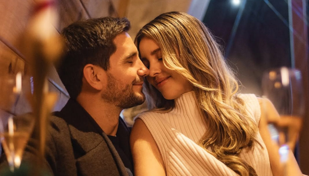 Paulina Goto, Rodrigo Saval