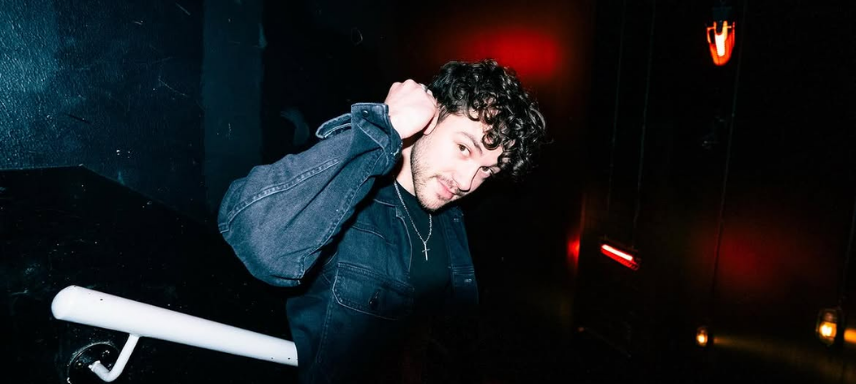 Zachary Newbould - integrantes midnight til morning